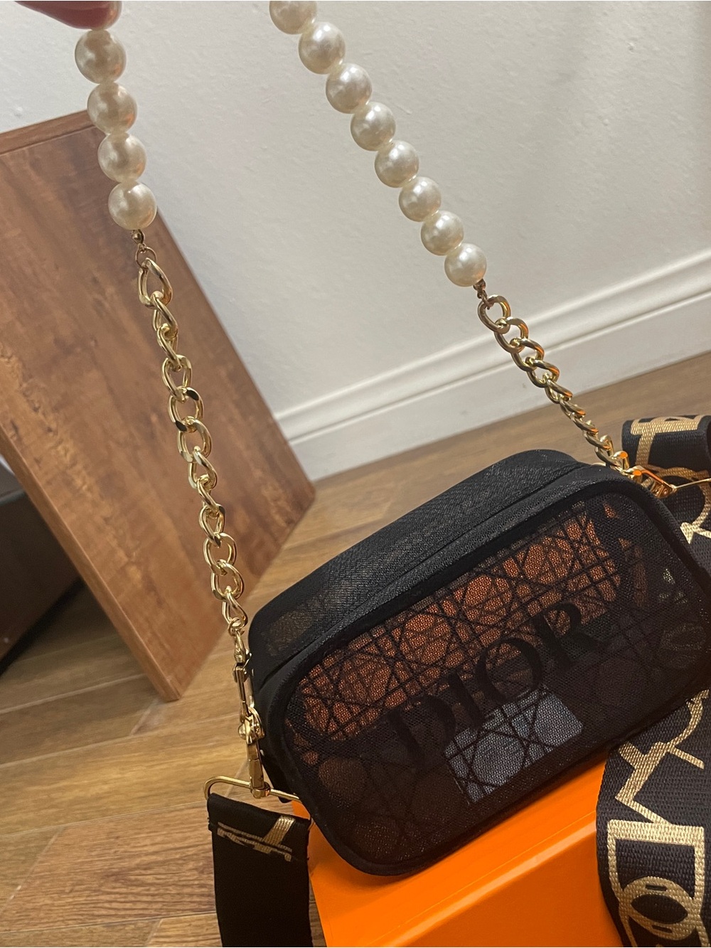 Dior Black Crossbody Bag with Pearl & Gold Chain - Picture 7 of 15